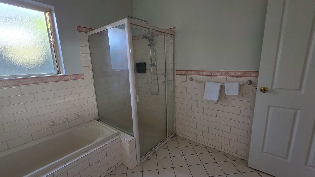 Photo of Bathroom in Prospect