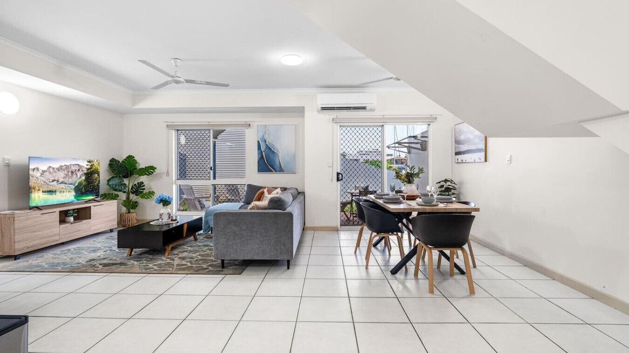 Photo of Livingroom in Stuart Park