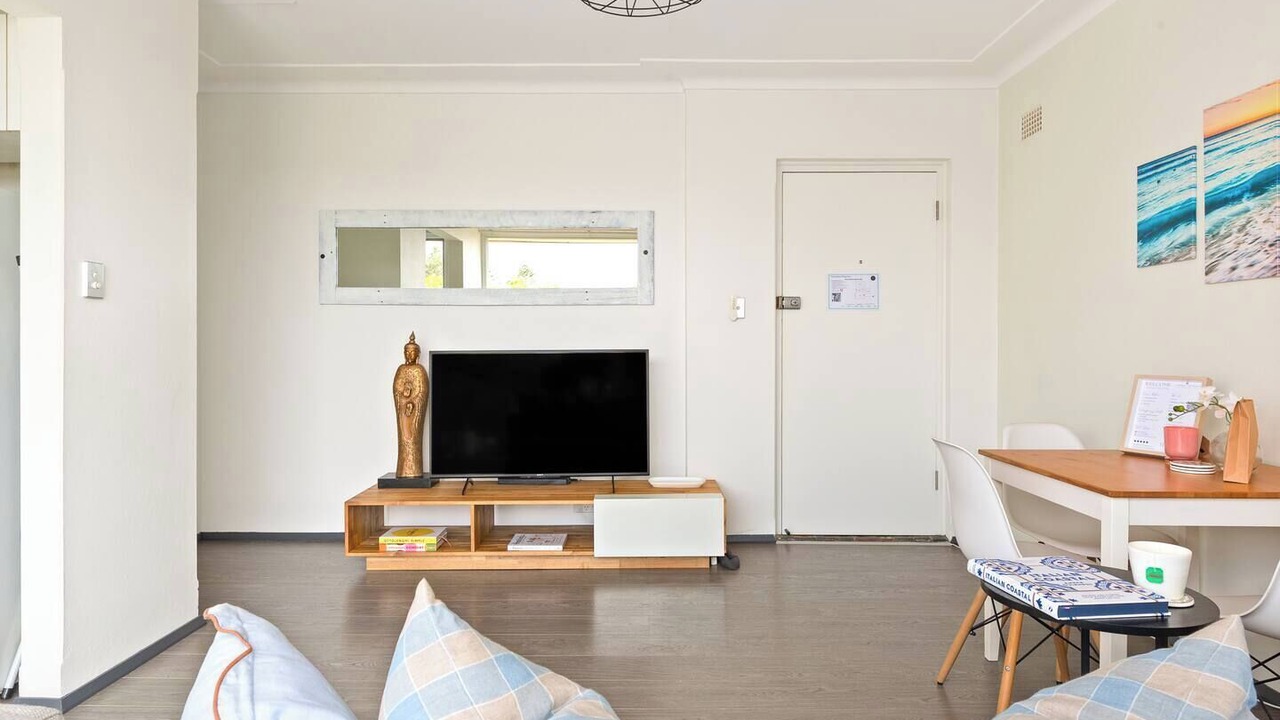Photo of Livingroom in Dee Why