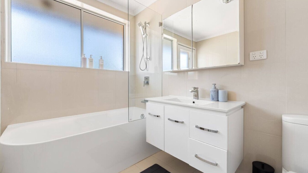 Photo of Bathroom in Page
