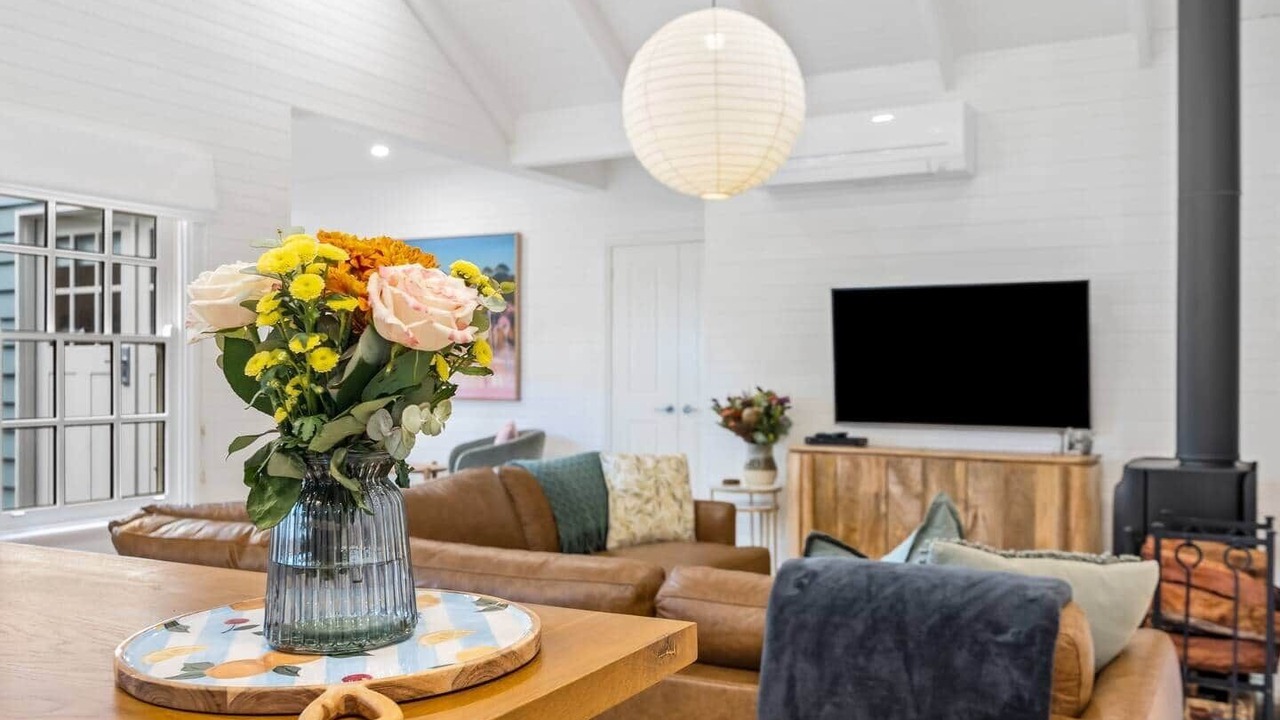 Photo of Livingroom in Halls Gap