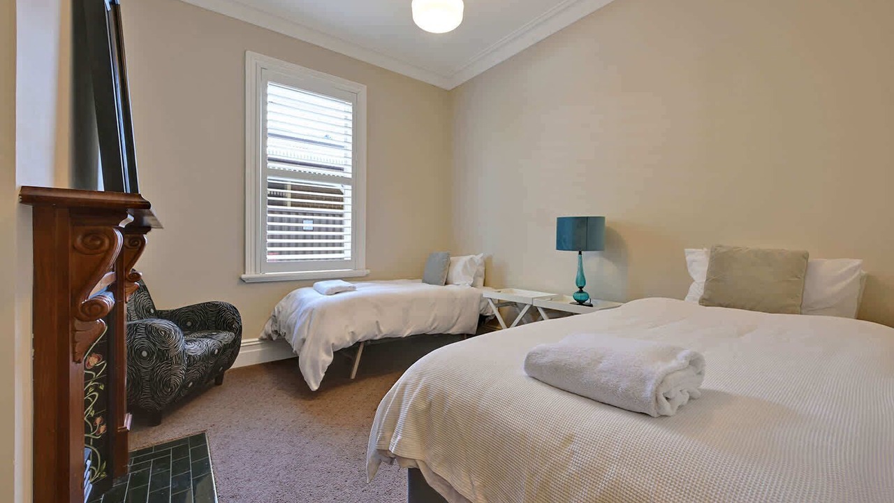 Photo of Bedroom in Orange