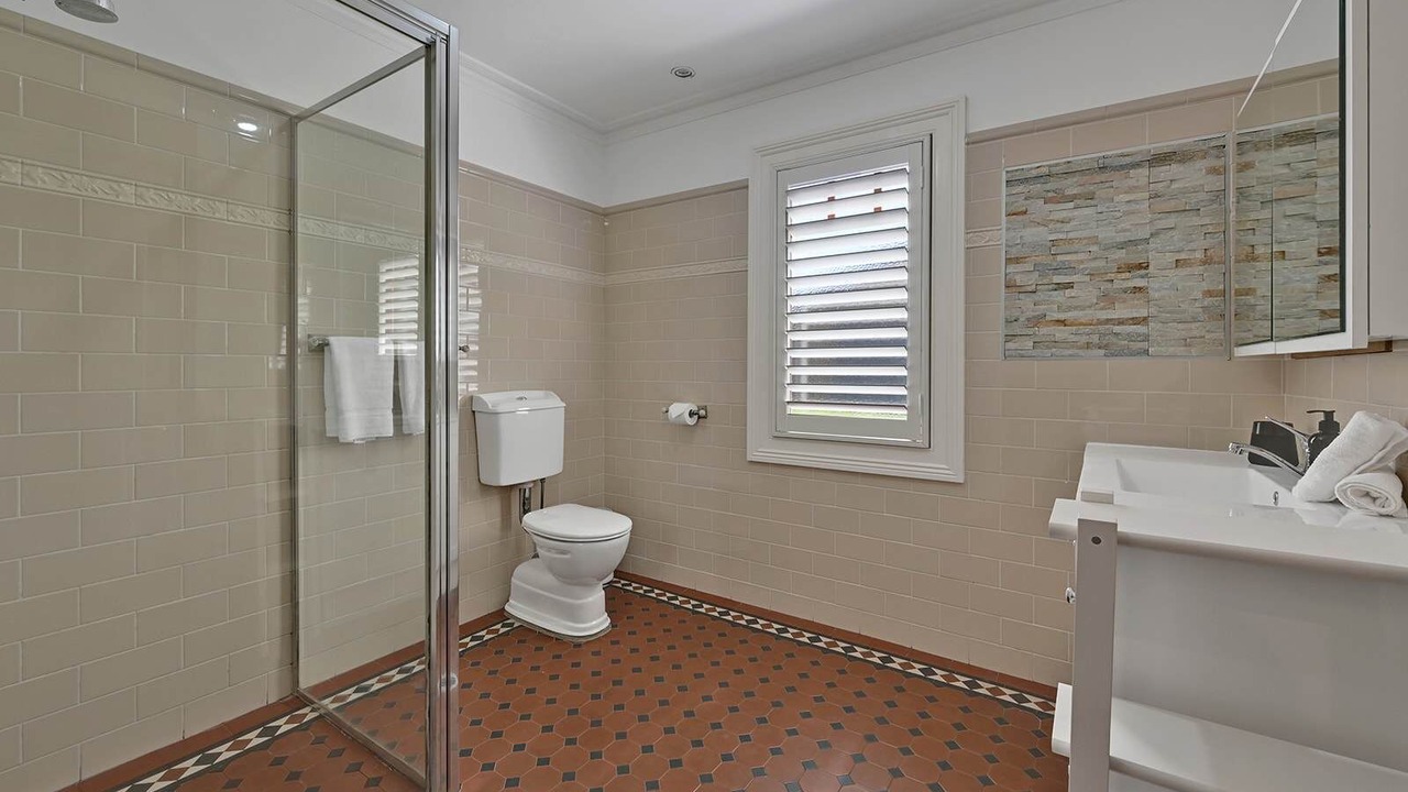 Photo of Bathroom in Orange