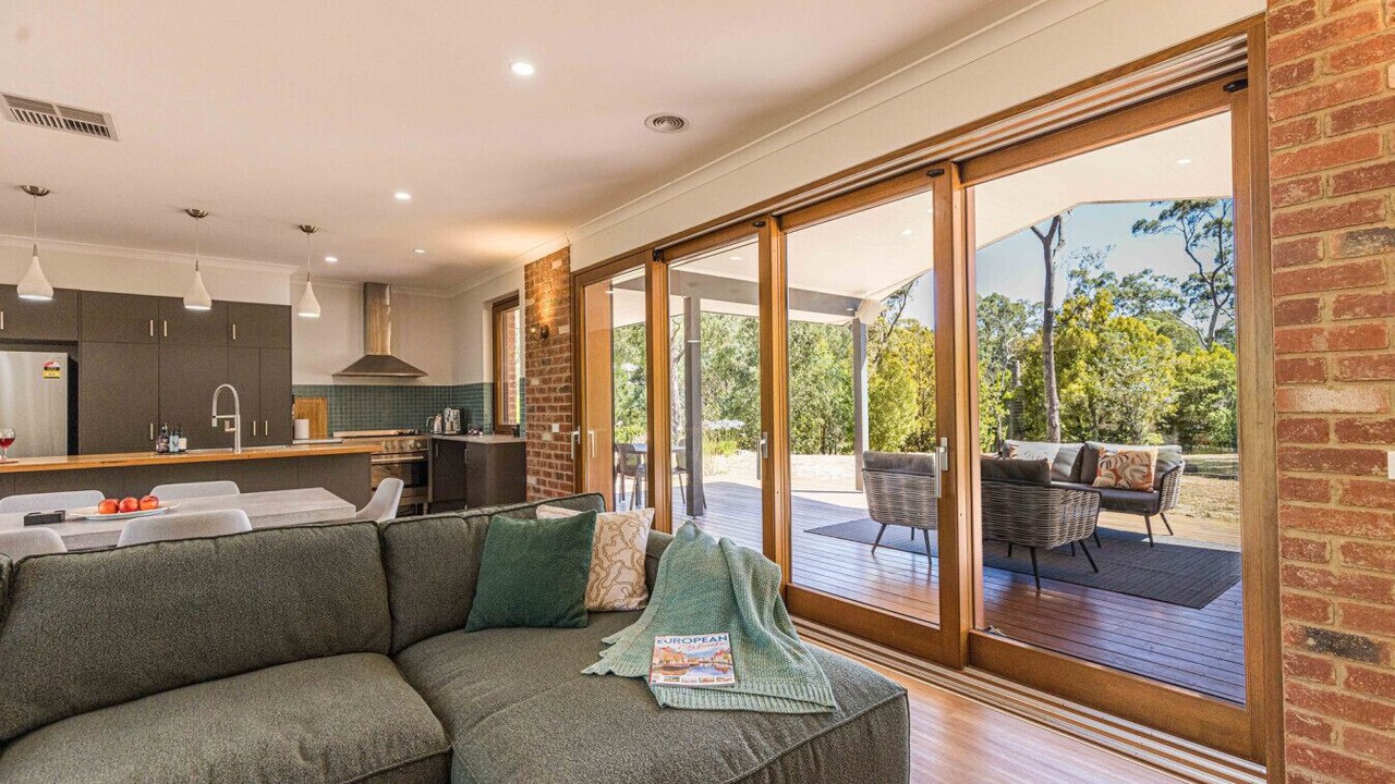 Photo of Livingroom in Macedon