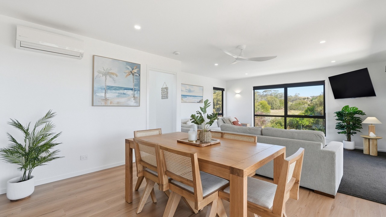 Photo of Others in Opossum Bay