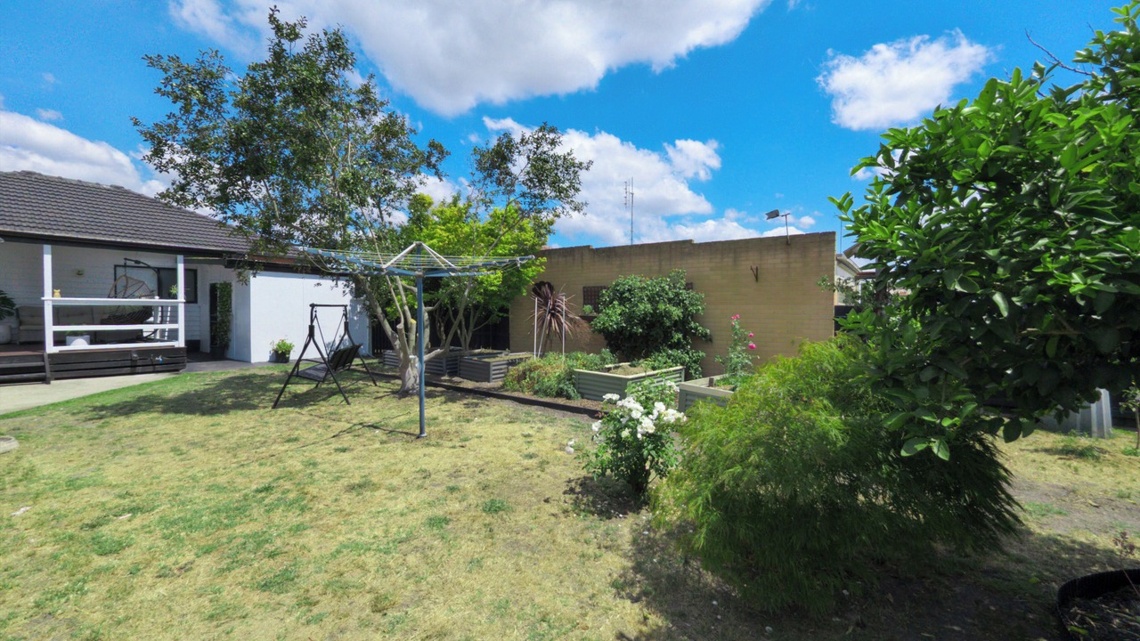 Photo of Outdoor in Moe