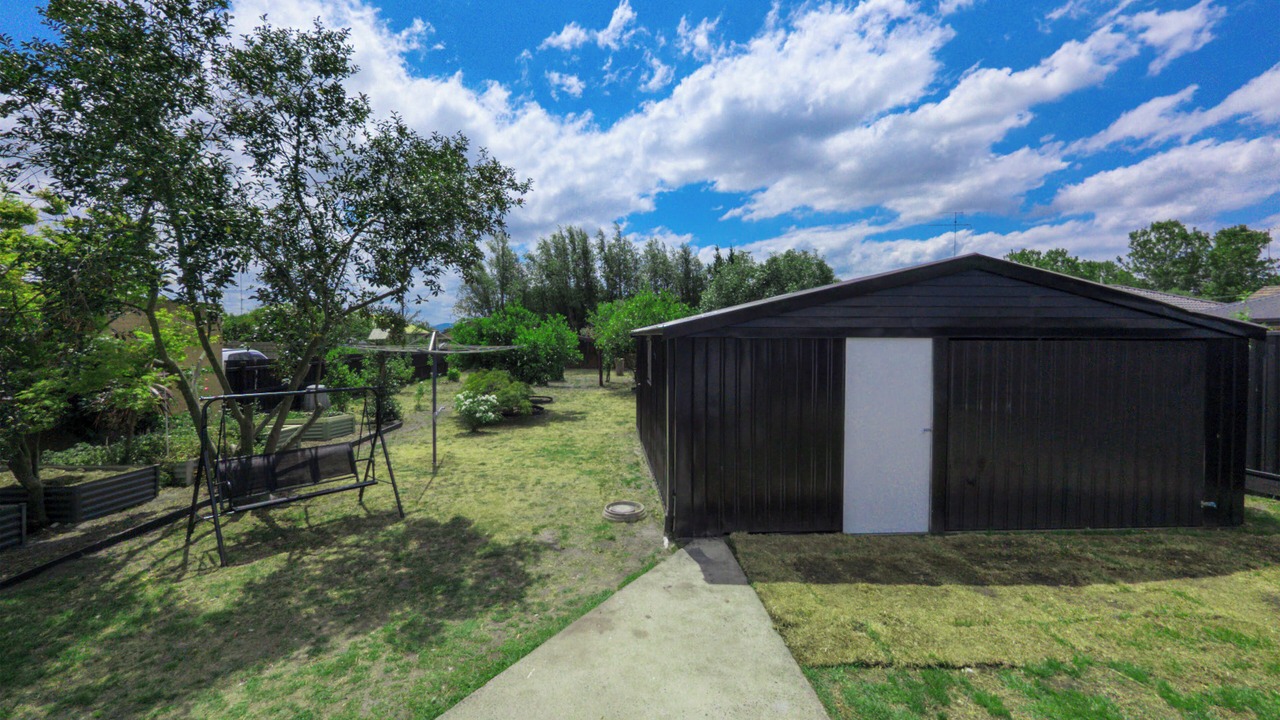 Photo of Outdoor in Moe