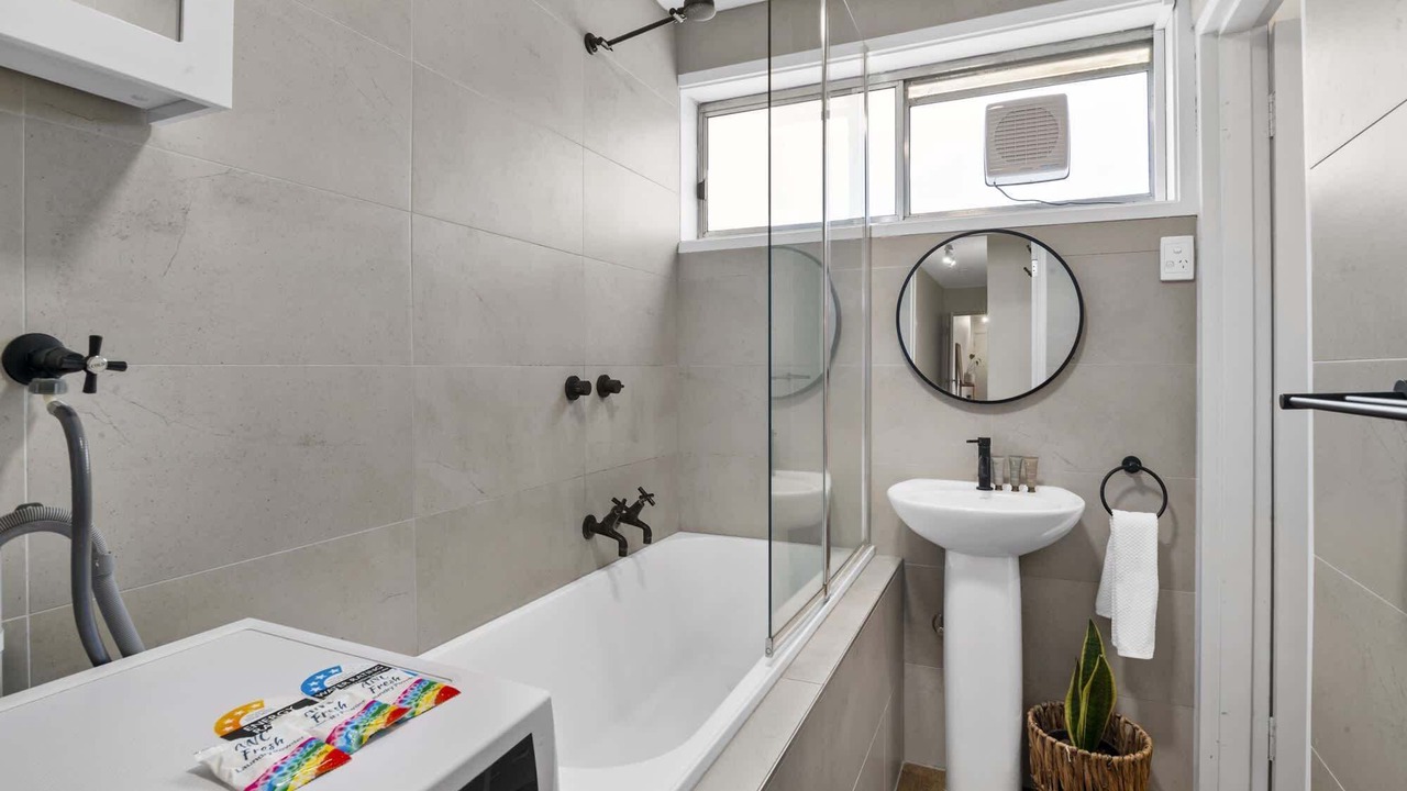 Photo of Bathroom in Flemington