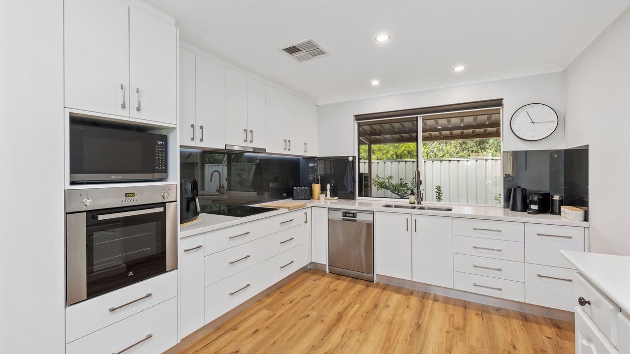 Photo of Kitchen in Lathlain