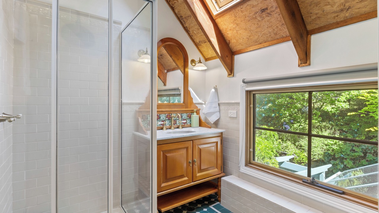 Photo of Bathroom in Katoomba