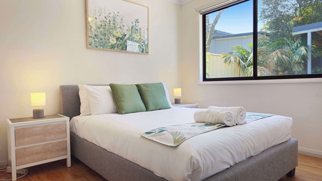 Photo of Bedroom in Berkeley Vale