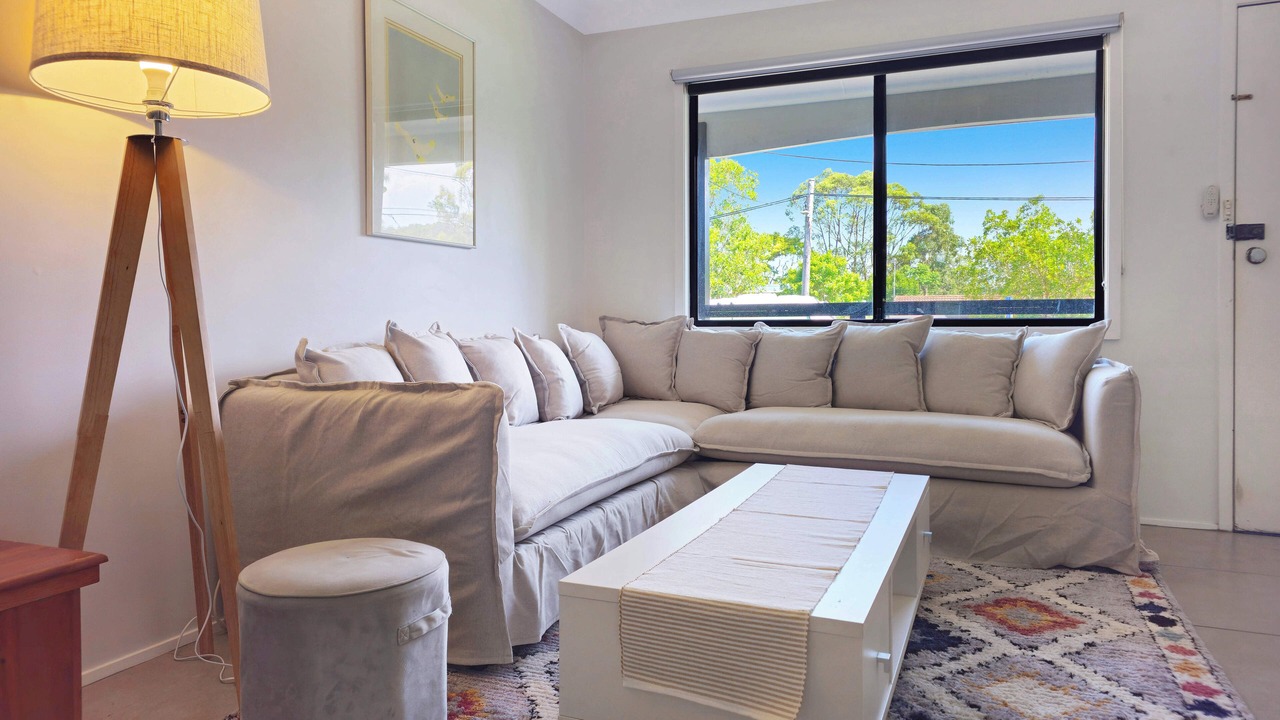 Photo of Livingroom in Berkeley Vale