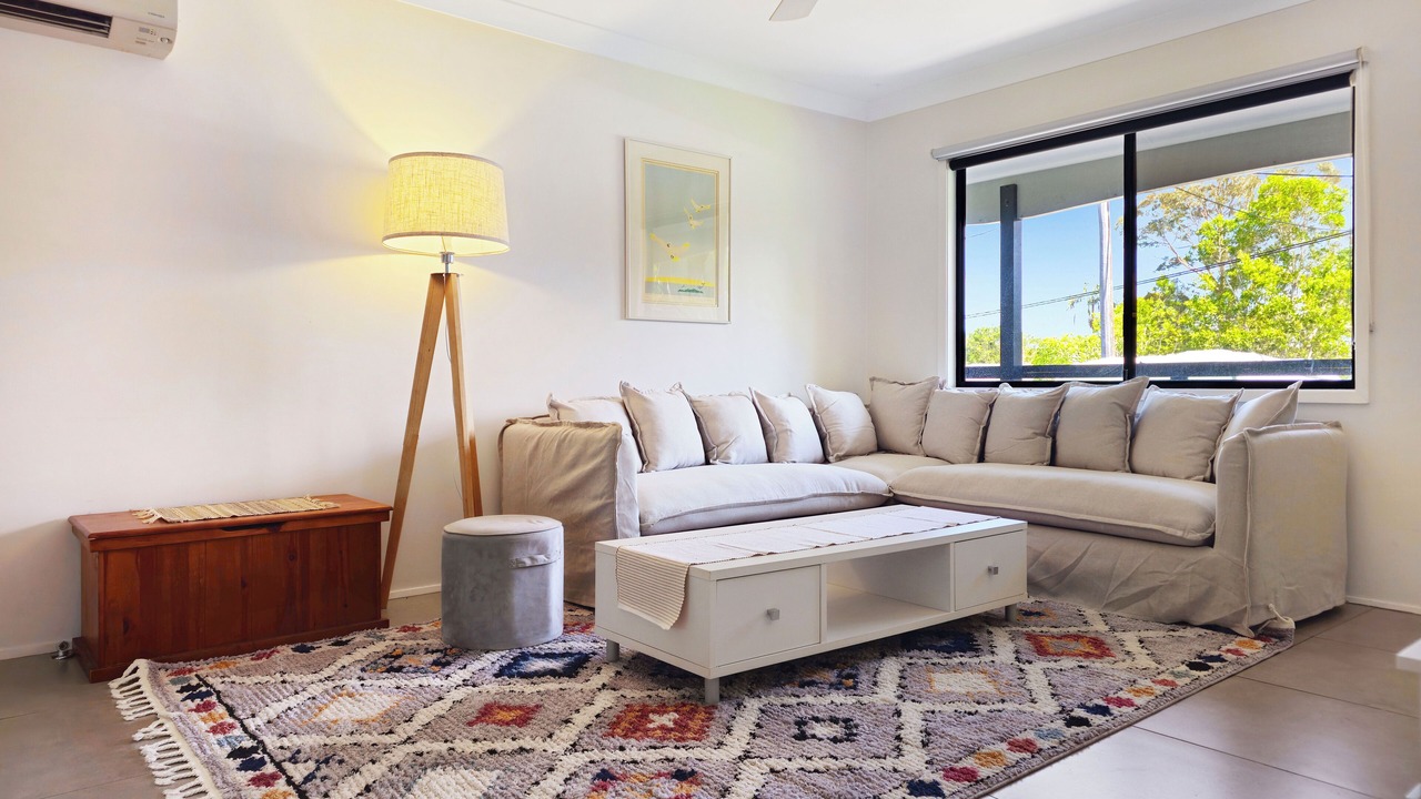 Photo of Livingroom in Berkeley Vale