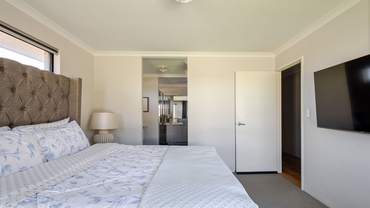 Photo of Bedroom in Success