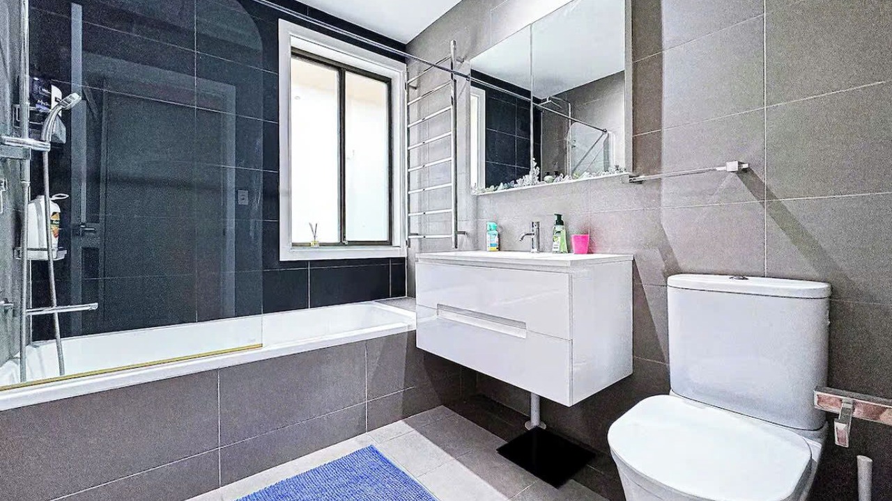 Photo of Bathroom in Picnic Point