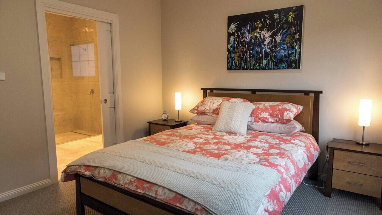 Photo of Bedroom in Golden Valley