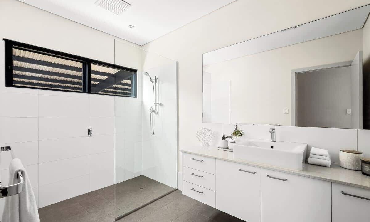 Photo of Bathroom in Gracetown