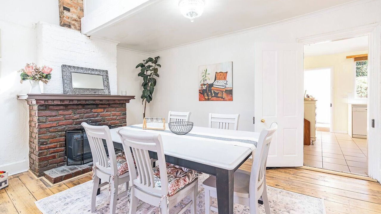 Photo of Livingroom in Hobart Central Business District
