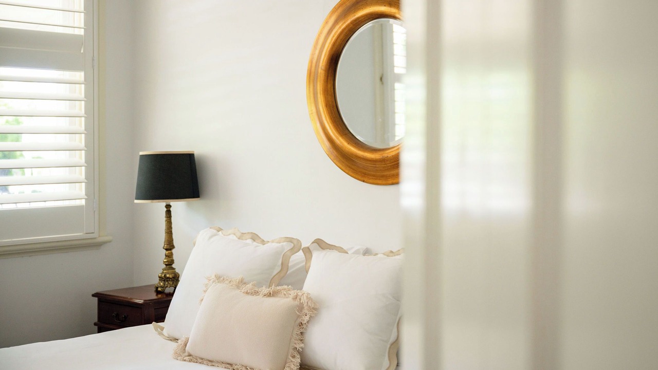 Photo of Bedroom in Orange