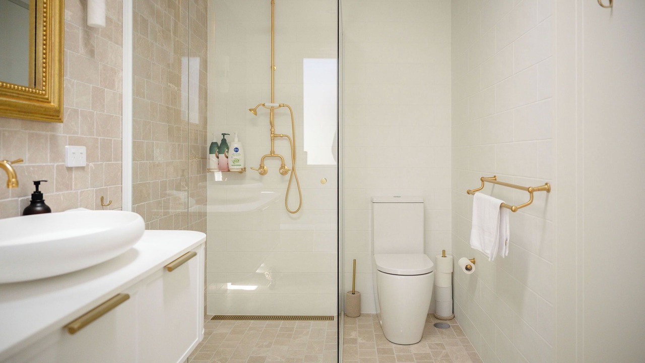 Photo of Bathroom in Orange