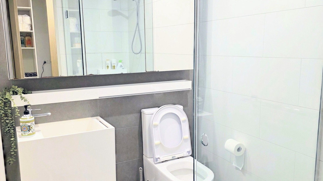 Photo of Bathroom in Docklands