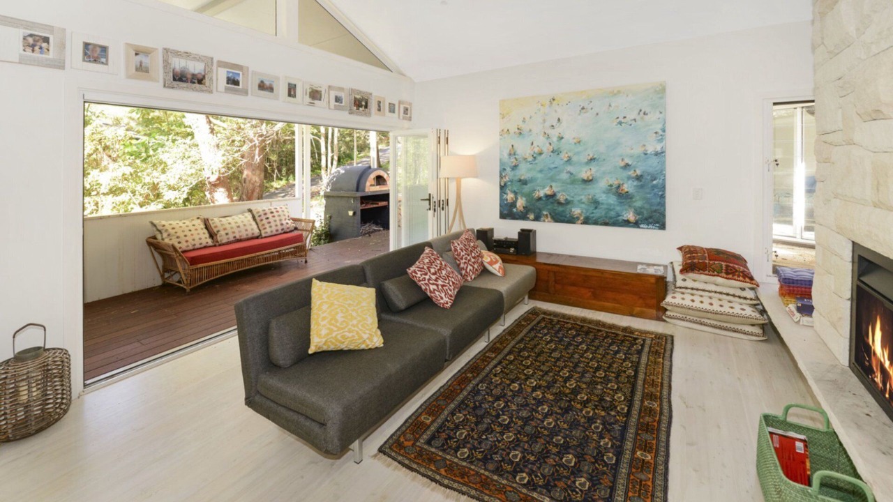 Photo of Livingroom in Macmasters Beach