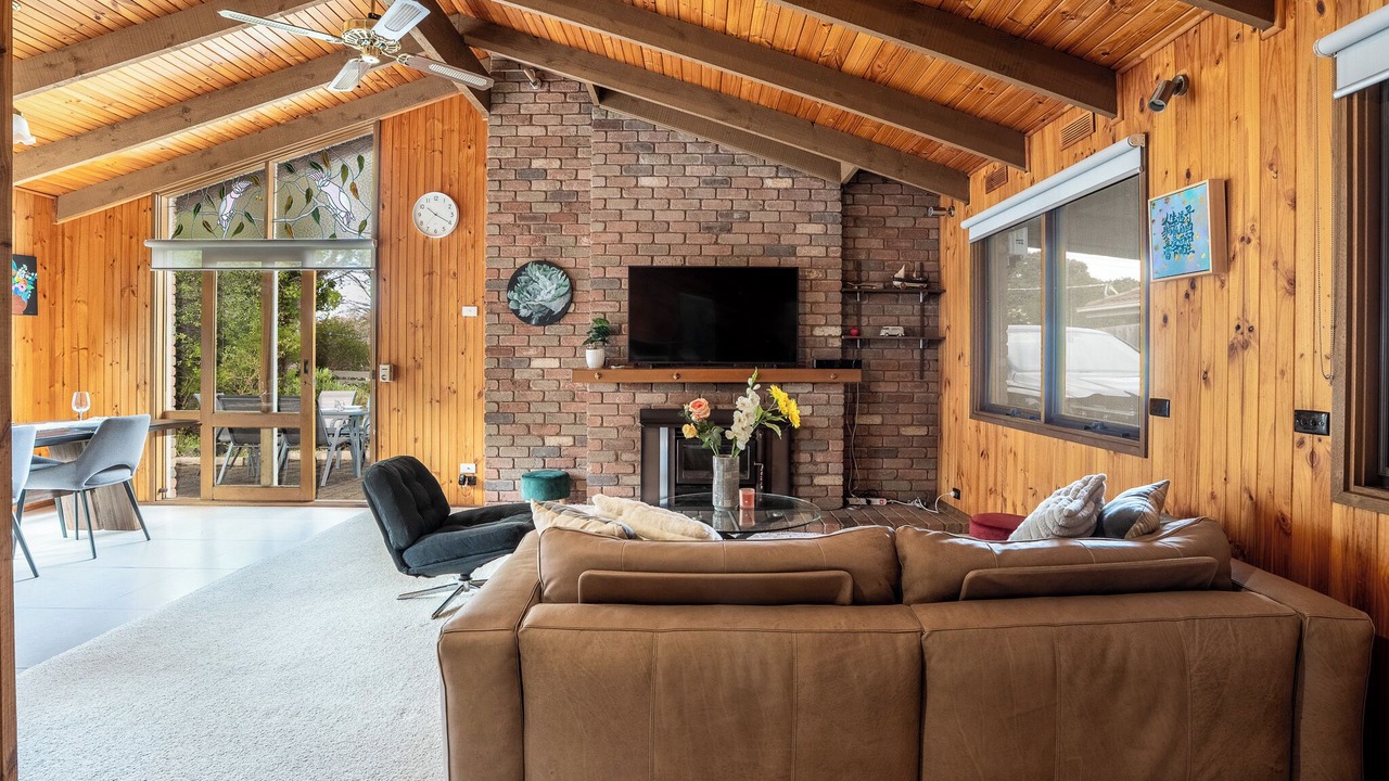 Photo of Livingroom in Clifton Springs