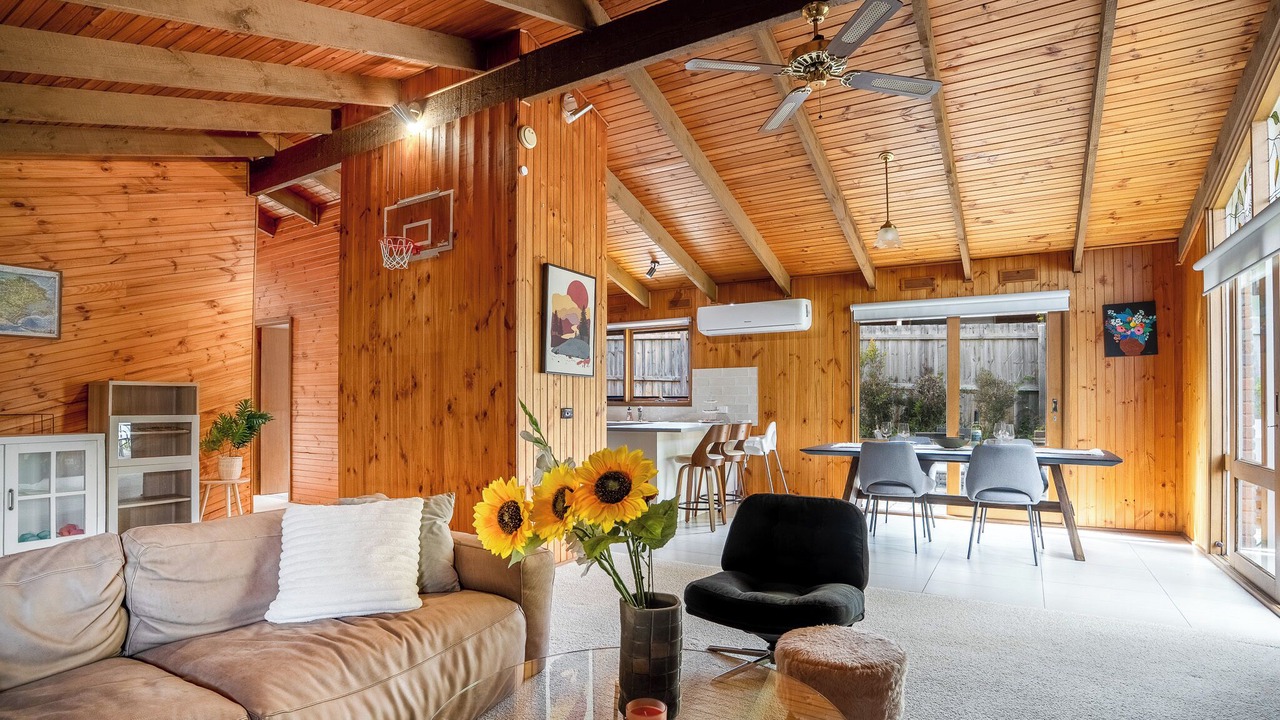 Photo of Livingroom in Clifton Springs