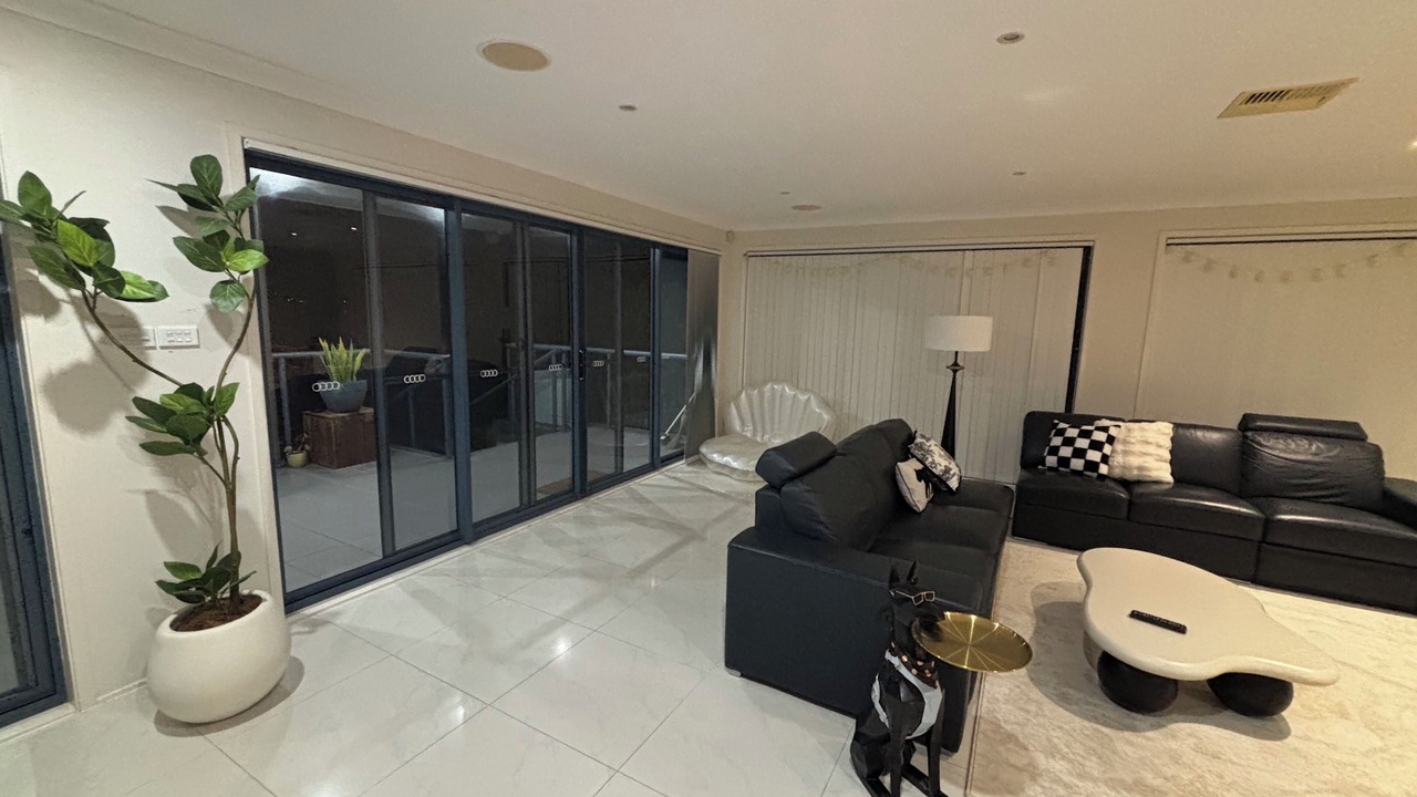 Photo of Livingroom in Tascott
