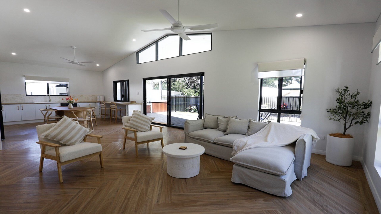 Photo of Livingroom in Horseshoe Bay