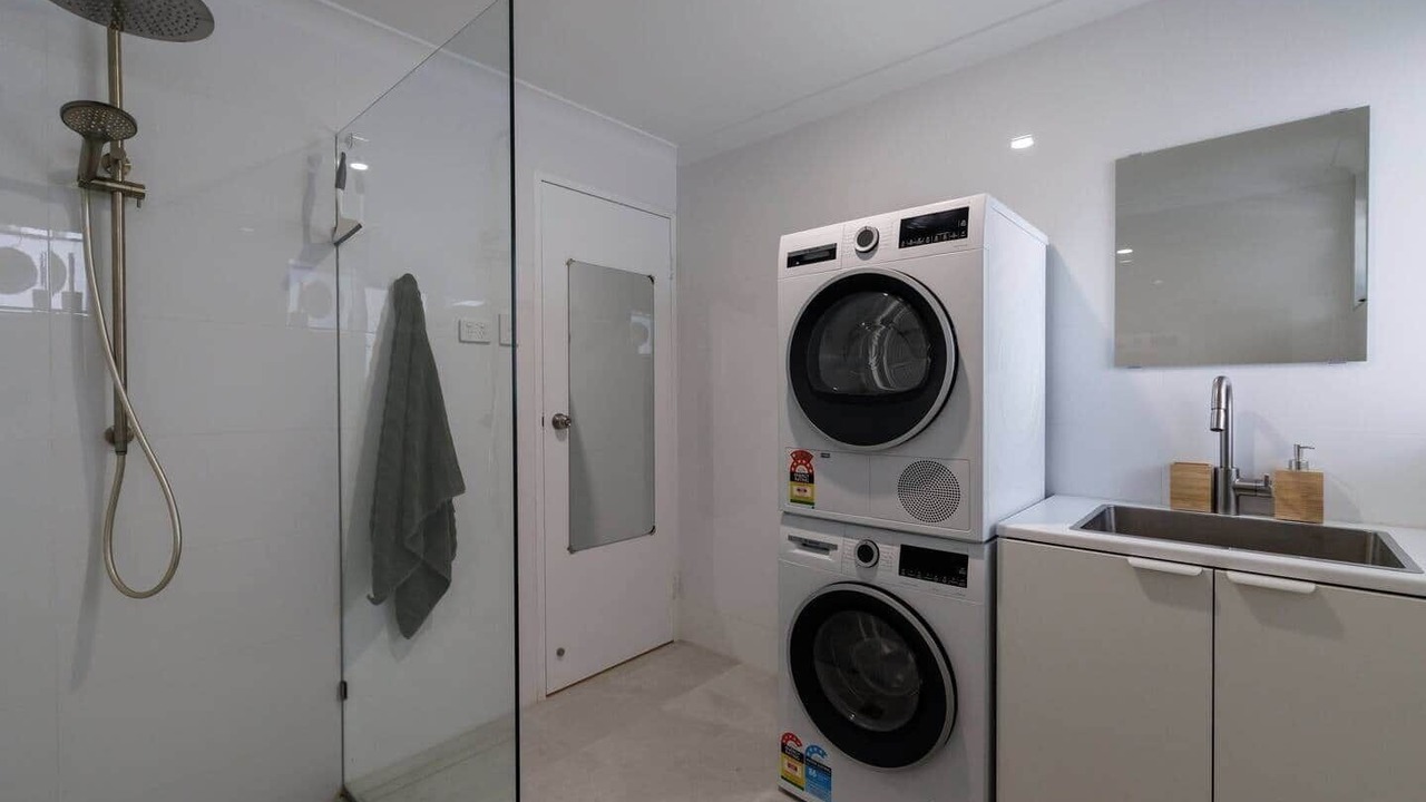 Photo of Bathroom in Woodridge