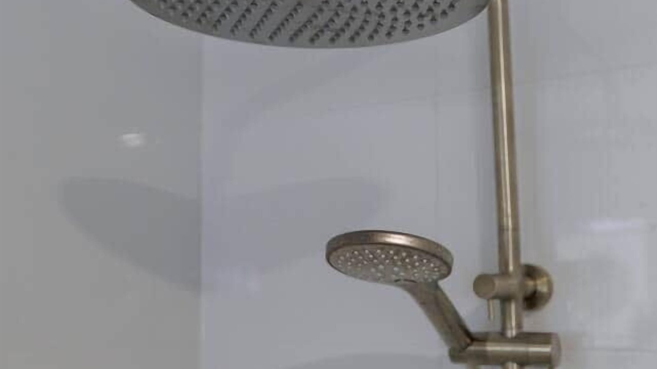 Photo of Bathroom in Woodridge