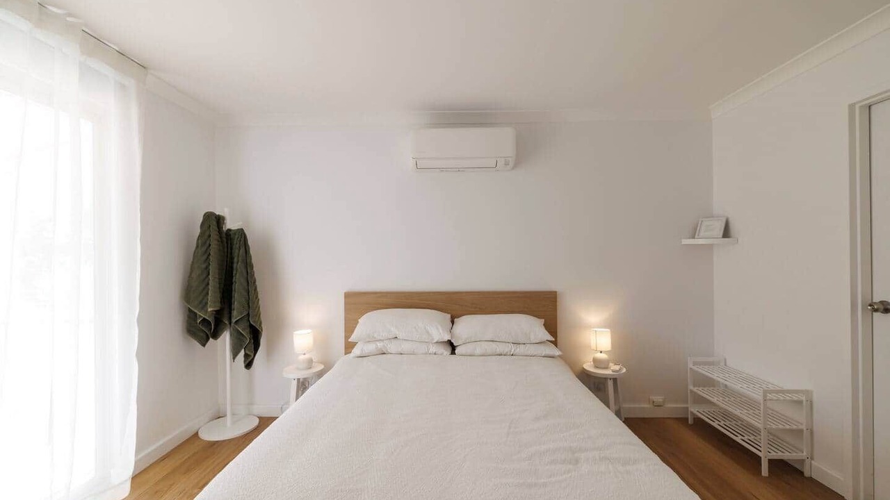 Photo of Bedroom in Woodridge