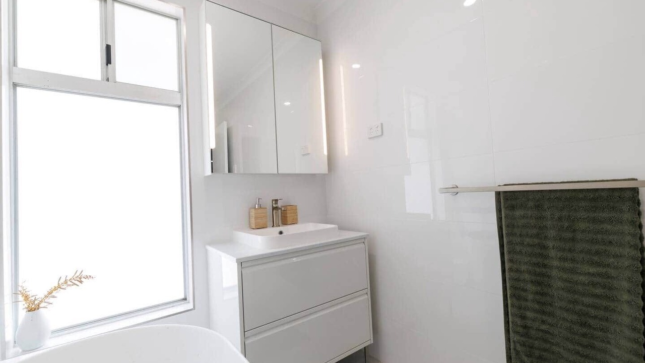 Photo of Bathroom in Woodridge