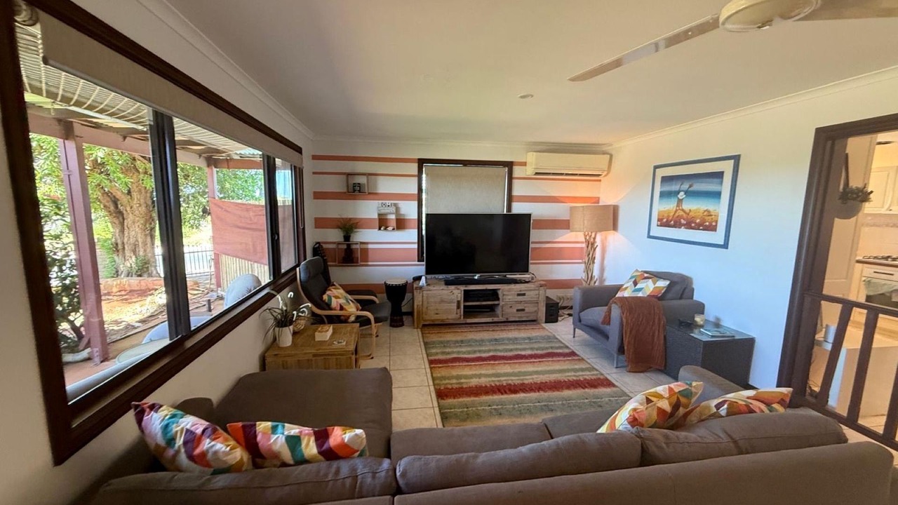 Photo of Livingroom in Exmouth