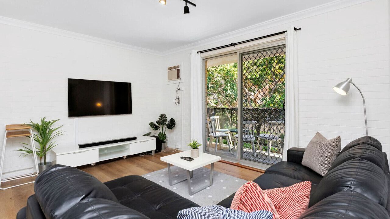 Photo of Livingroom in Scarborough