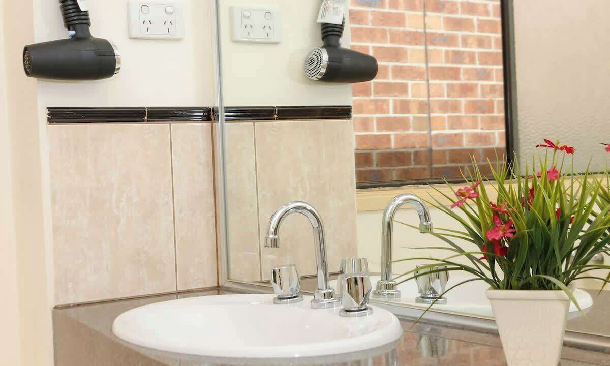 Photo of Bathroom in Sunshine North