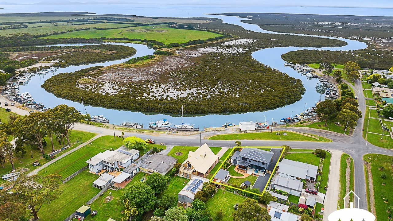 Photo of Outdoor in Port Franklin