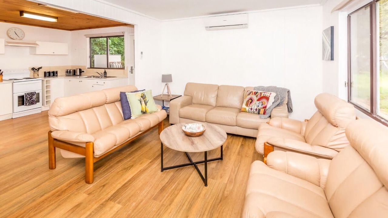 Photo of Livingroom in Sandy Point