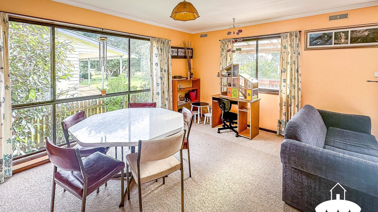 Photo of Livingroom in Sandy Point