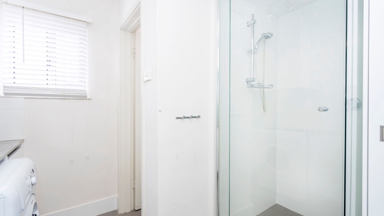 Photo of Bathroom in Cottesloe