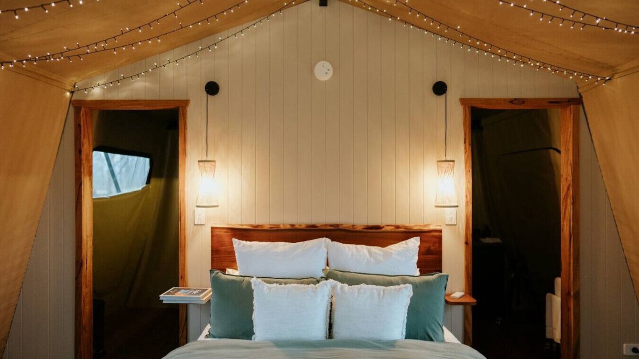 Photo of Bedroom in Running Stream