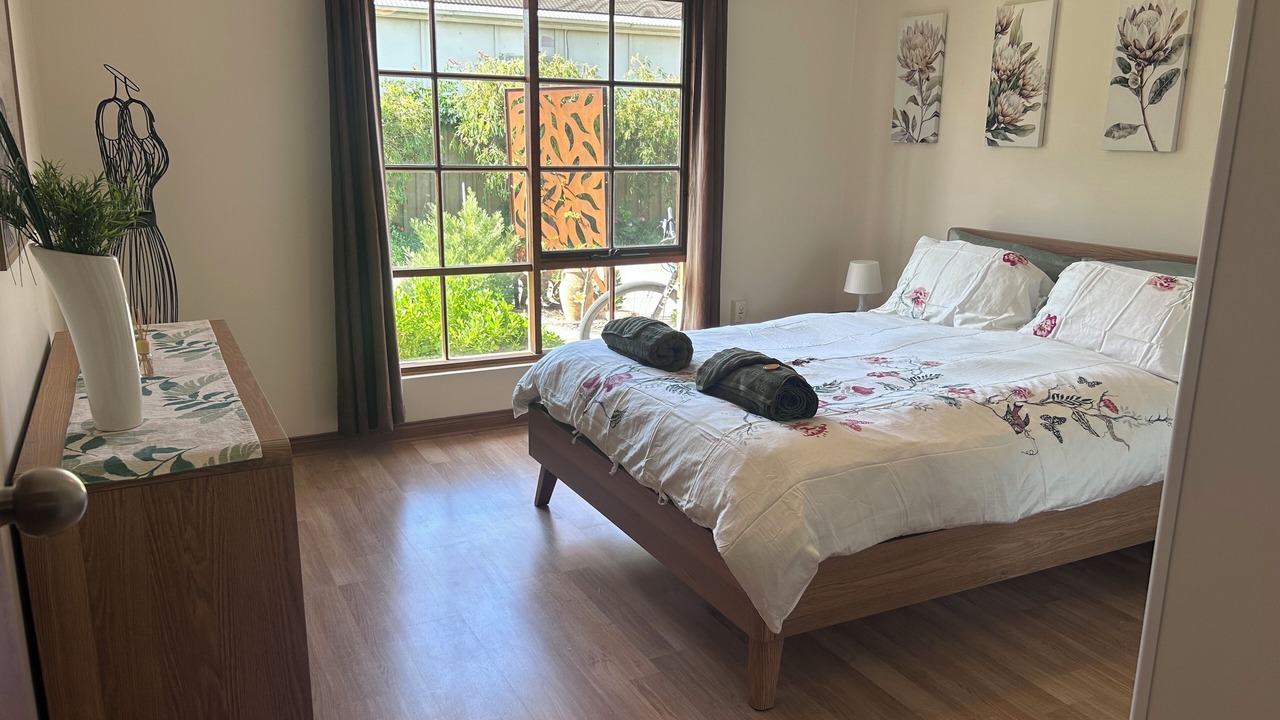 Photo of Bedroom in Henley Beach South