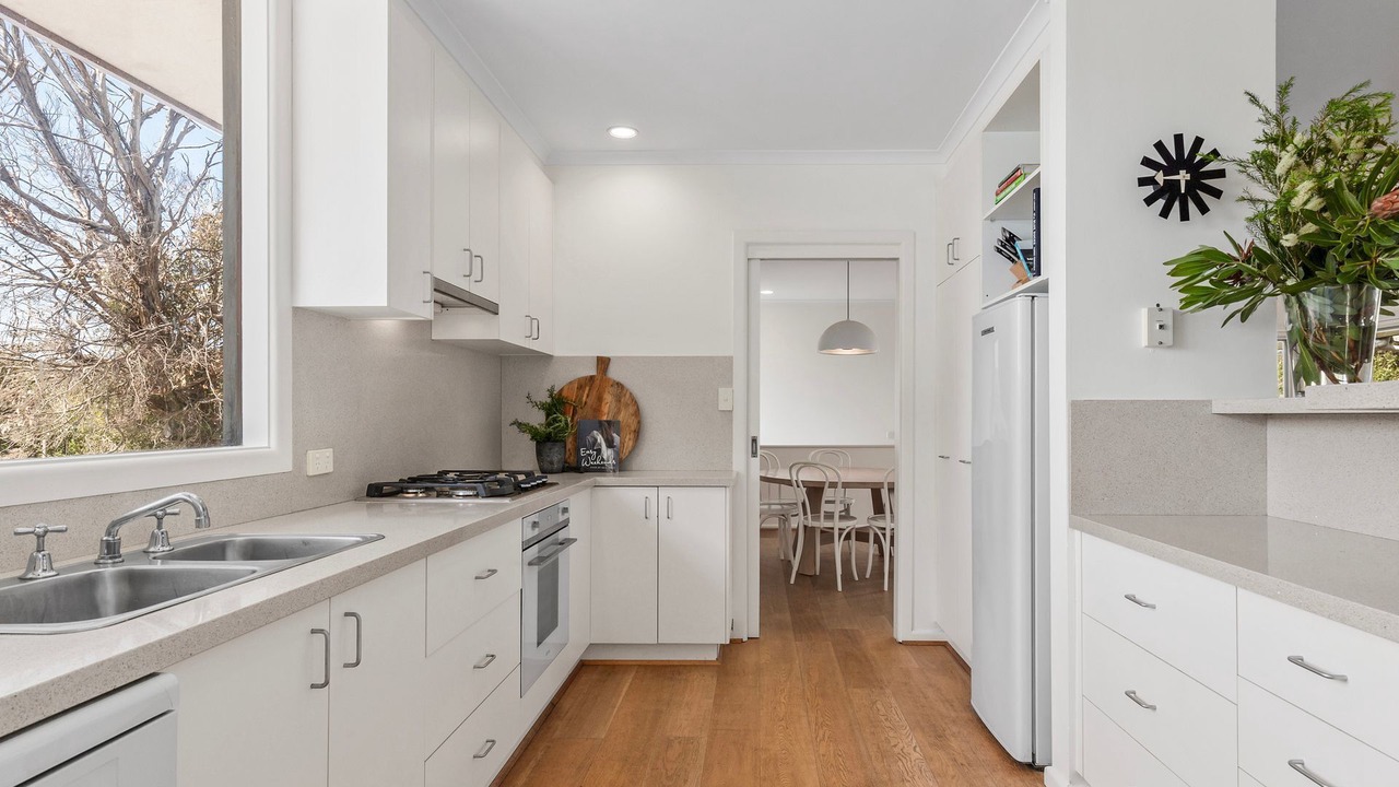Photo of Kitchen in Point Lonsdale