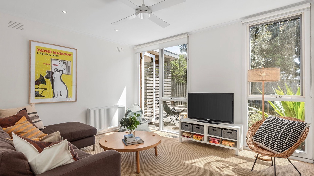 Photo of Livingroom in Point Lonsdale