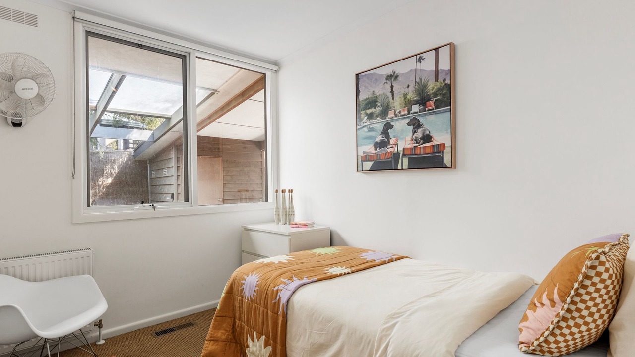 Photo of Bedroom in Point Lonsdale