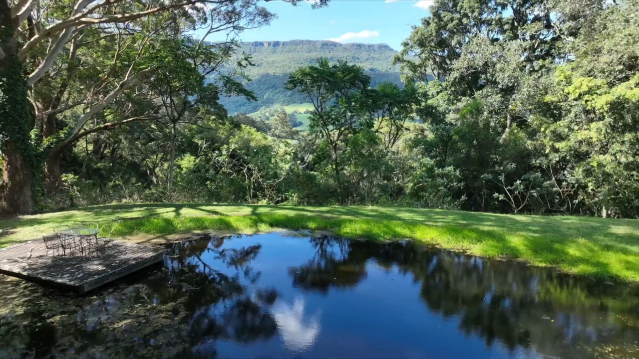 Photo of Outdoor in Foxground