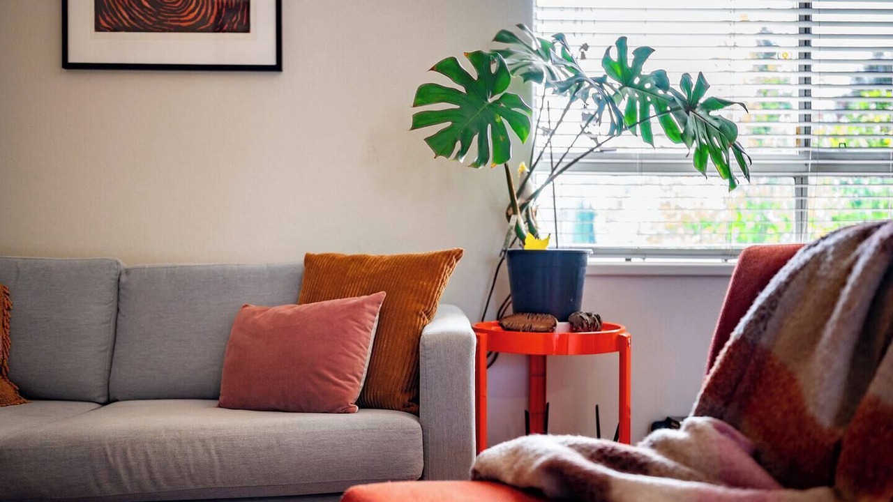 Photo of Livingroom in Beaconsfield