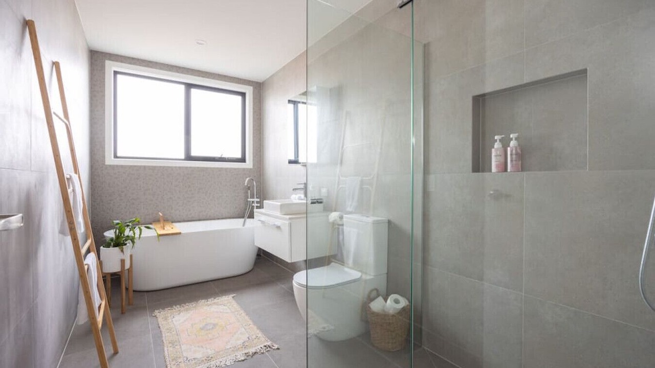 Photo of Bathroom in Torquay