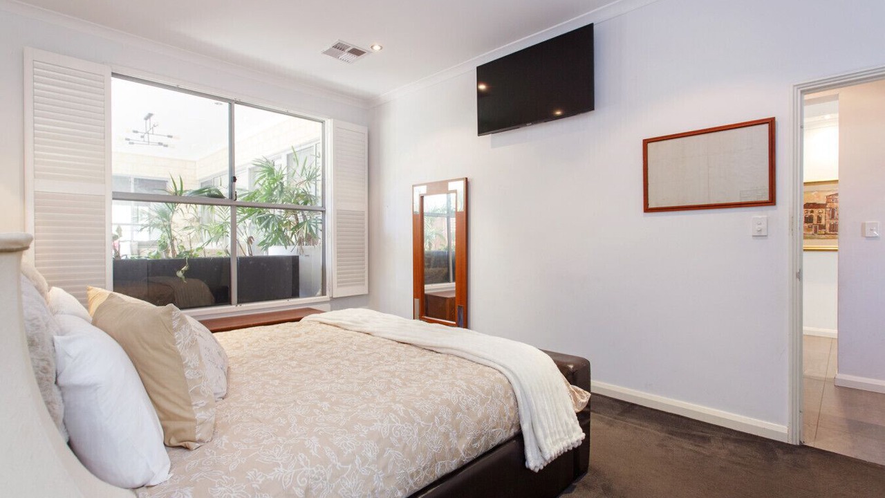 Photo of Bedroom in Beaconsfield